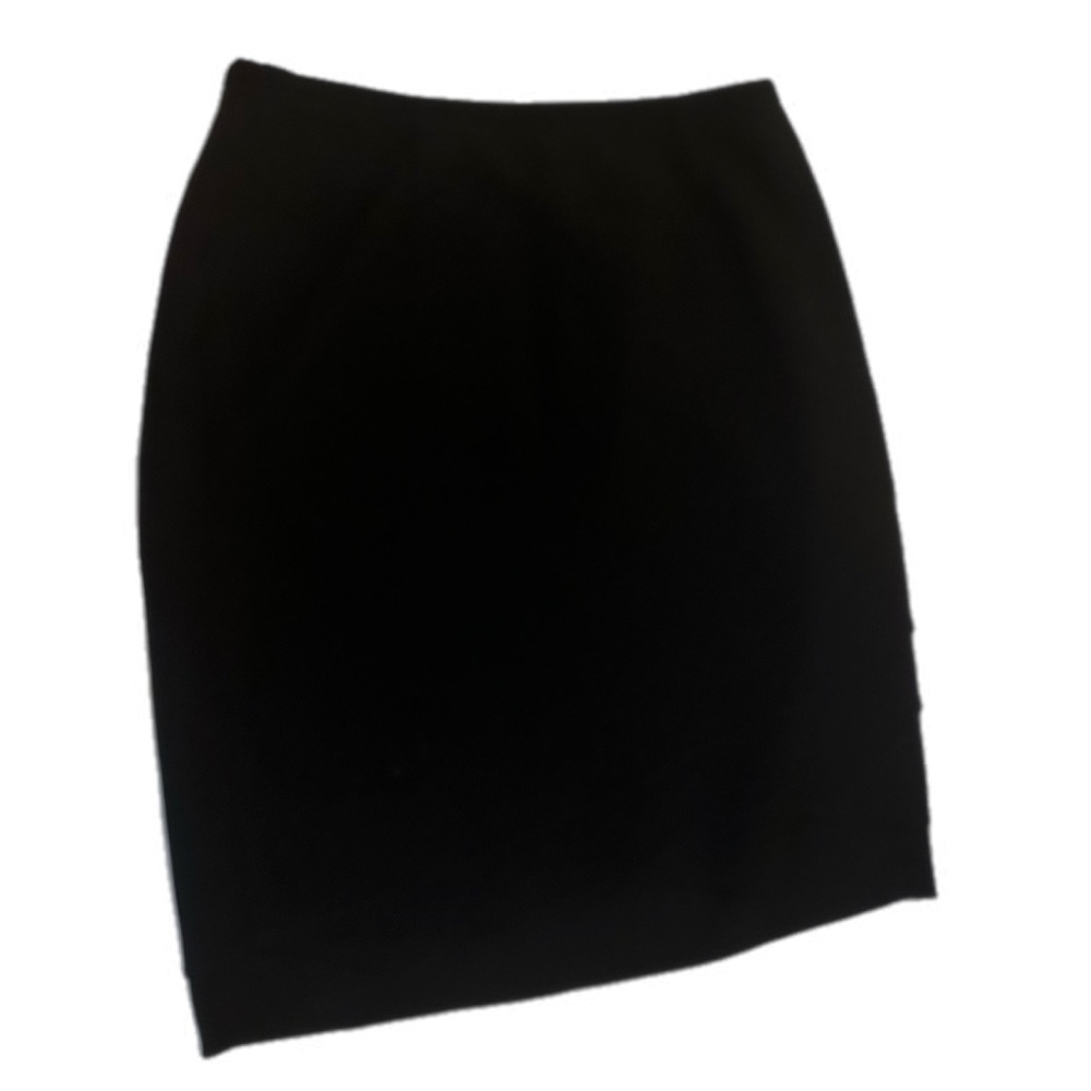 Ann Taylor petites black skirt